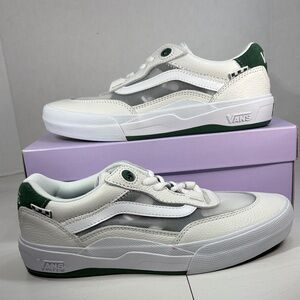 NWT Vans Wayvee Skateboard Shoes Women’s 9